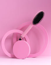 Load image into Gallery viewer, glide® Limited Edition Hair Straightener Brush in Fondant Pink
